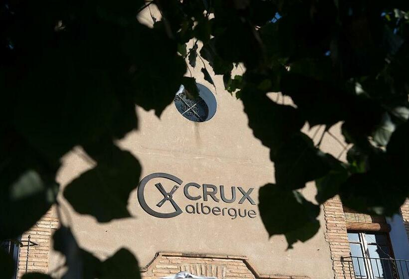Crux Albergue