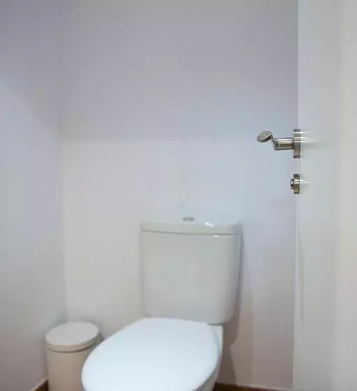 Crux Albergue