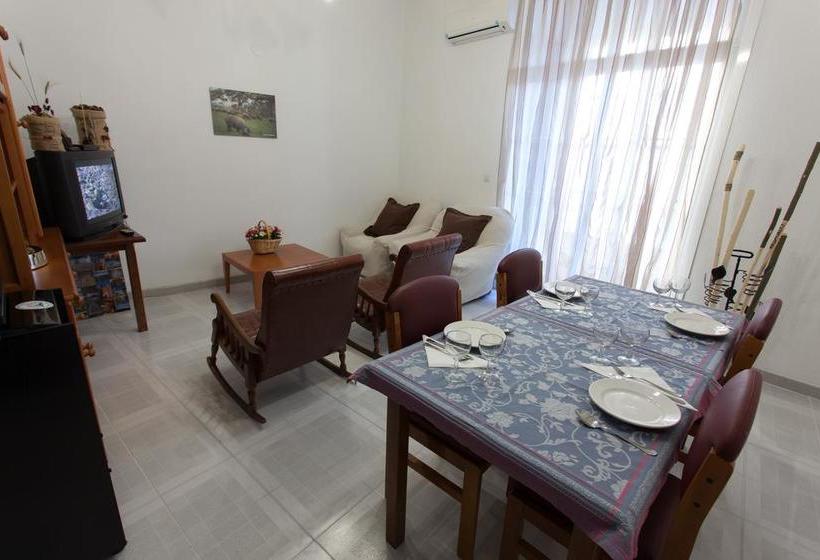 Extrenatura Alojamiento Albergue   Hostel