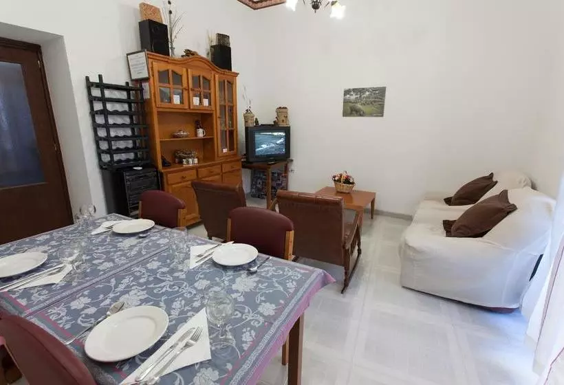 Extrenatura Alojamiento Albergue   Hostel