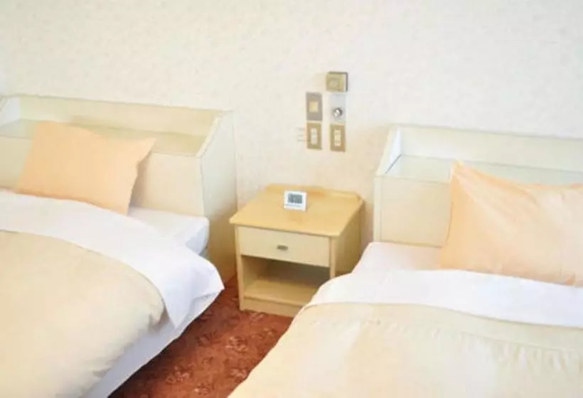 Green Hotel Rich Tokugawaen