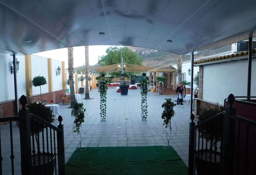 בית מלון כפרי Ciudad De Jódar