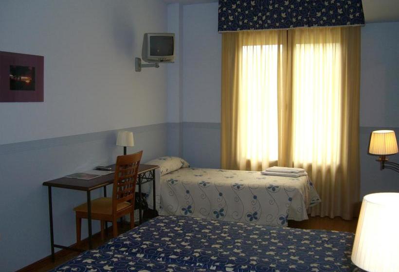 בית מלון כפרי Prado De Las Merinas