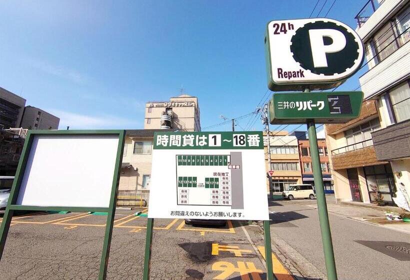 בית מלון כפרי Fukui Castle