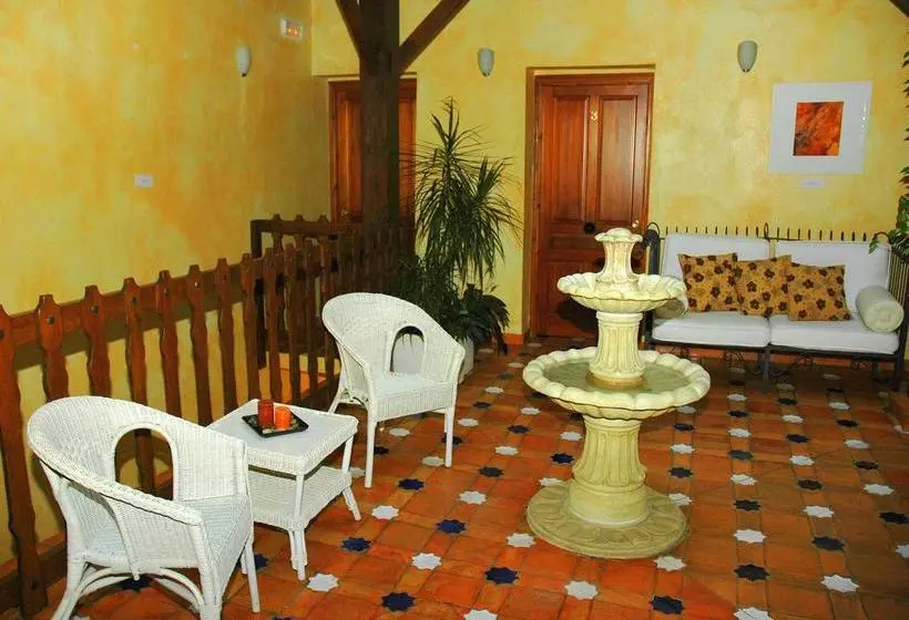 ホテル La Casa Grande De Alpandeire