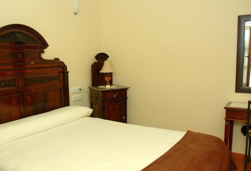 Отель La Casa Grande De Alpandeire