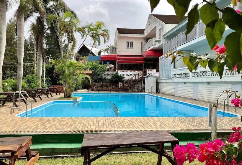 Отель Key West Club Okinawa