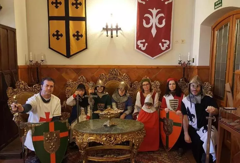 ホテル Rural Hospedería De Los Calatravos