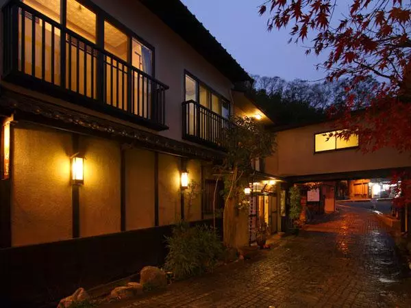 ریوکان Yujuku Kanetaya