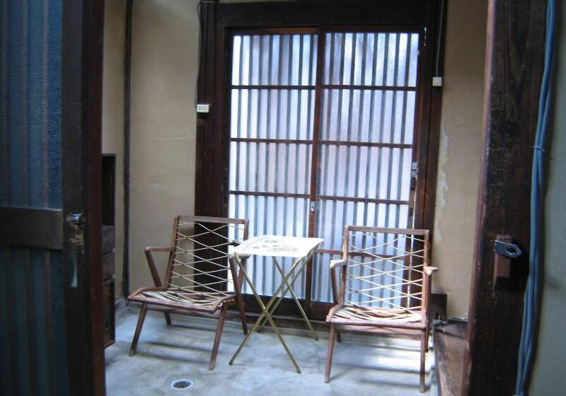 Small World Guest House   Hostel