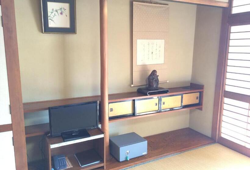 ريوكان Yudanaka Onsen Yamazakiya