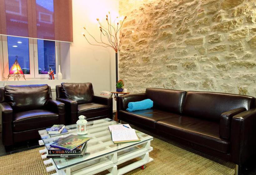 ユースホステル Check In Rioja