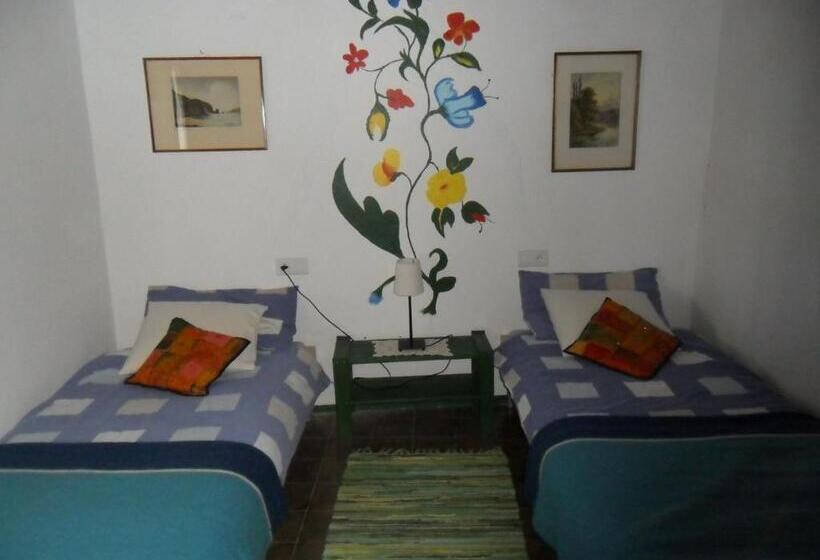 تختخواب و صبحانه Casa Annette