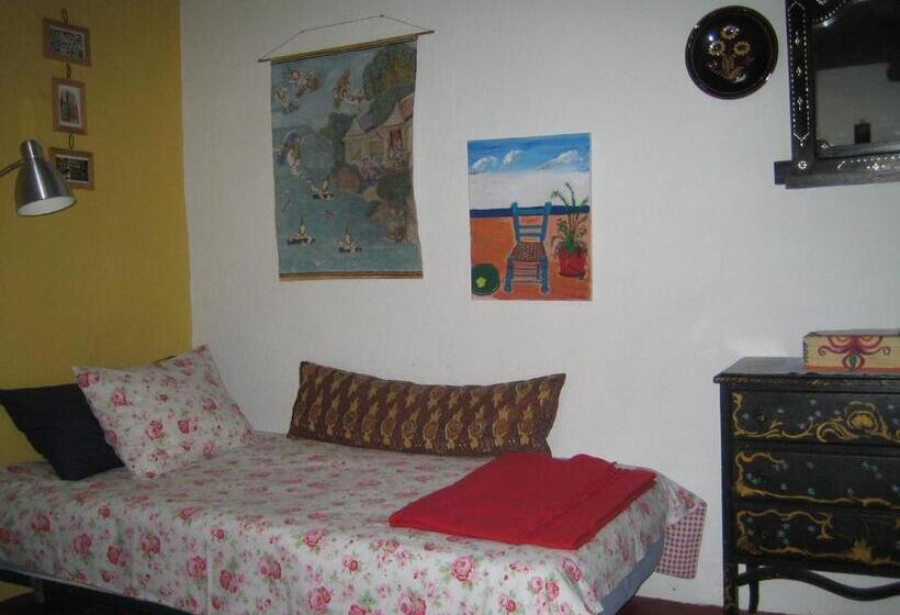 تختخواب و صبحانه Casa Annette