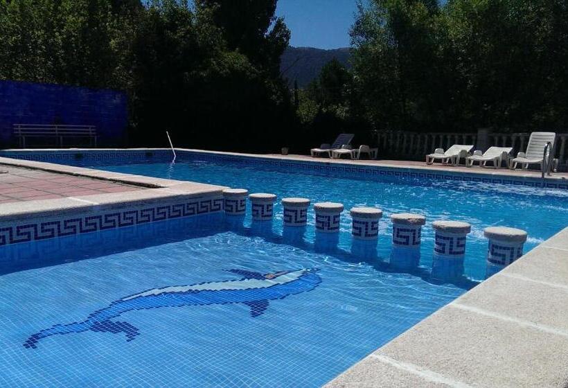 تختخواب و صبحانه Chorros Del Río Mundo