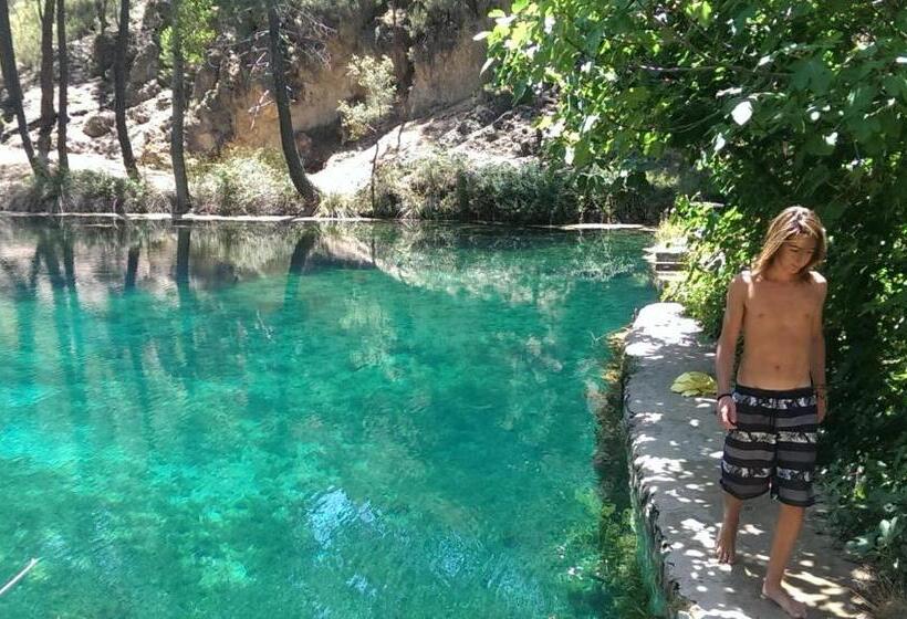 تختخواب و صبحانه Chorros Del Río Mundo