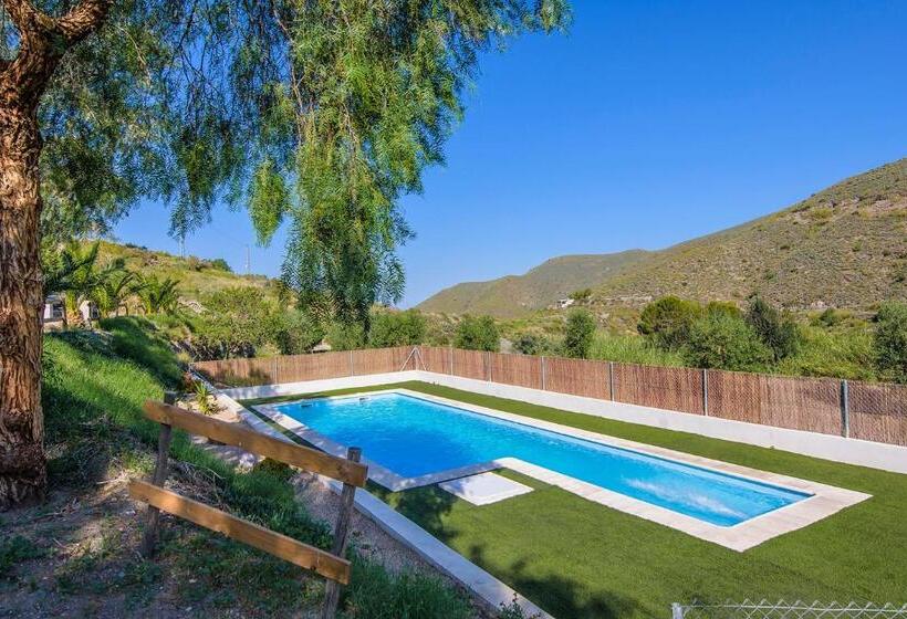 مبيت وإفطار Cortijo 4 Elementos