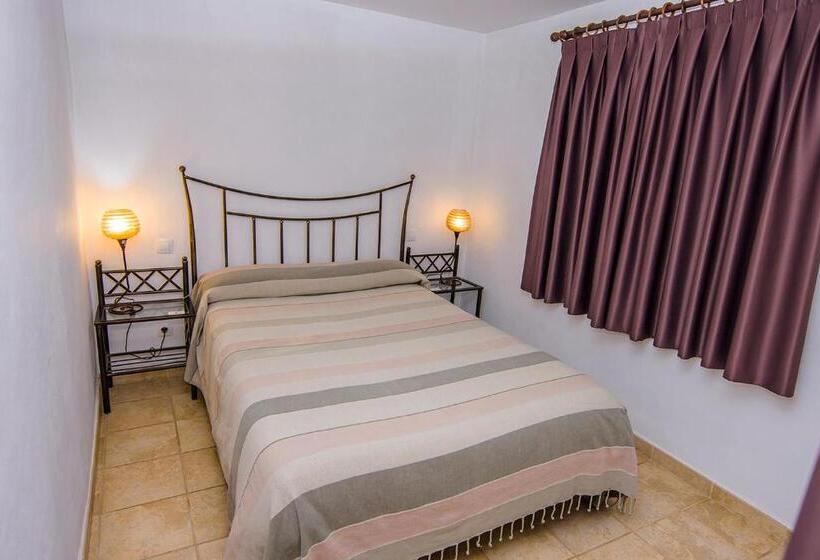 مبيت وإفطار Cortijo 4 Elementos