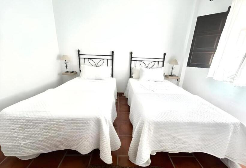 مبيت وإفطار El Lagar Pepe Hotel Staying