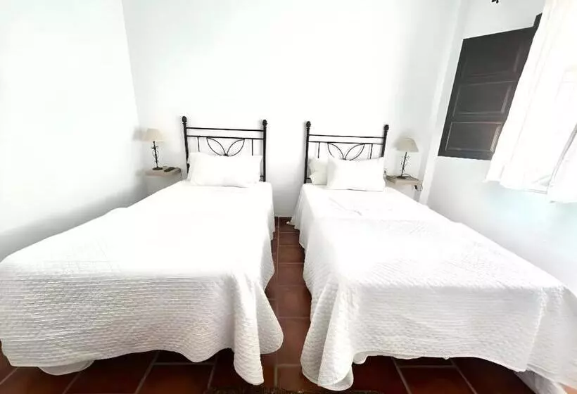 تختخواب و صبحانه El Lagar Pepe Hotel Staying