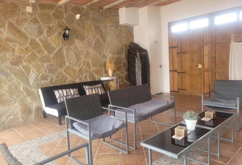 Bed and Breakfast La Llar De Laura