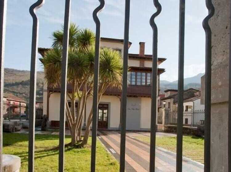 Don Felix Hotel Y Restaurante