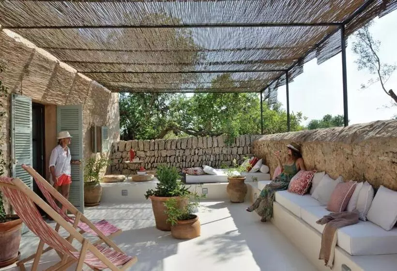 هتل Cal Reiet Holistic Retreat