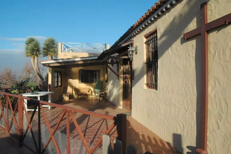 هتل Casa Canarina