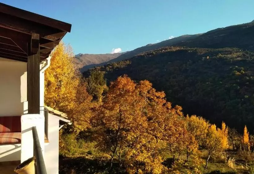 هتل Casa Rural Arroyo De La Greda