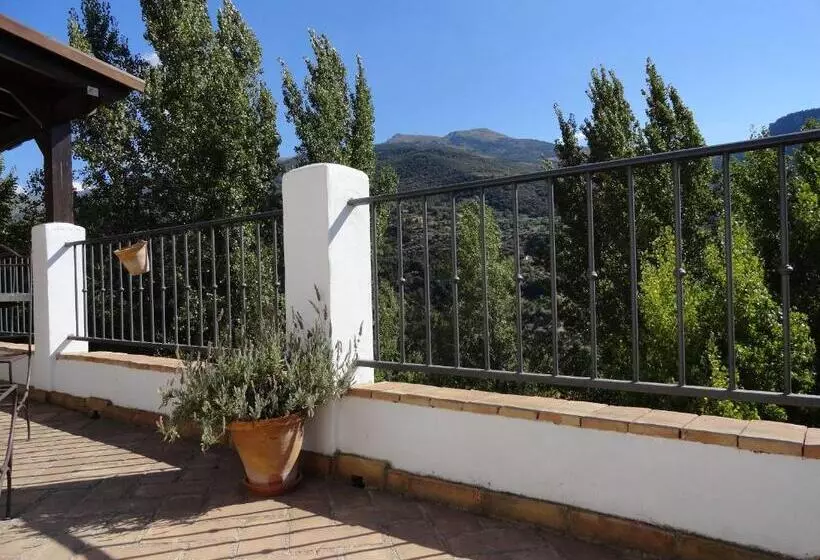 هتل Casa Rural Arroyo De La Greda