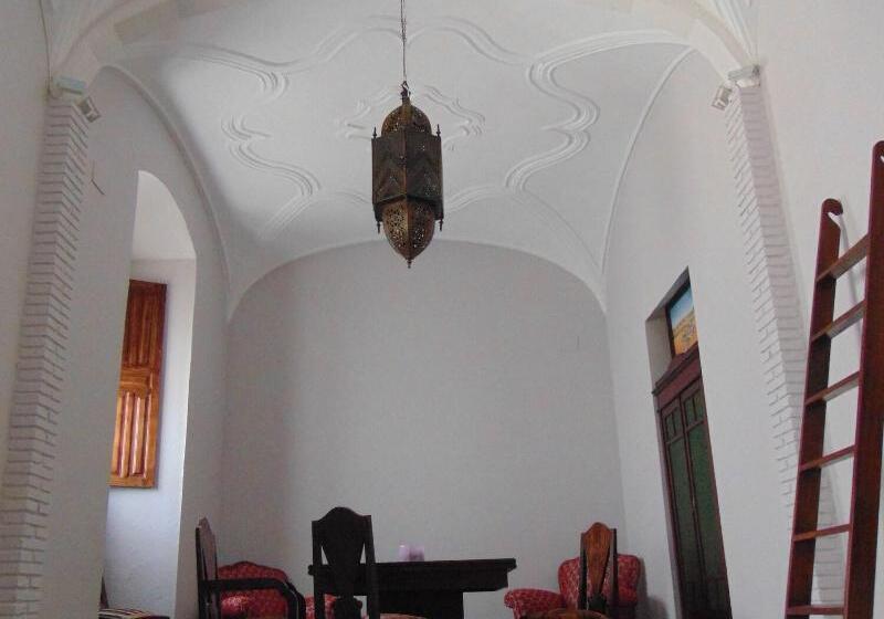 ホテル Casa Rural El Aguila