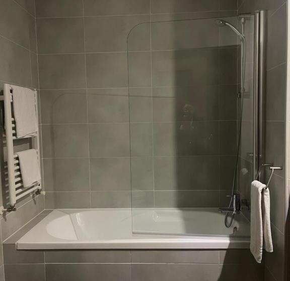 فندق Complejo Leo 24h