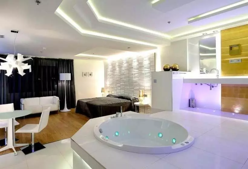 Hotel Kadrit