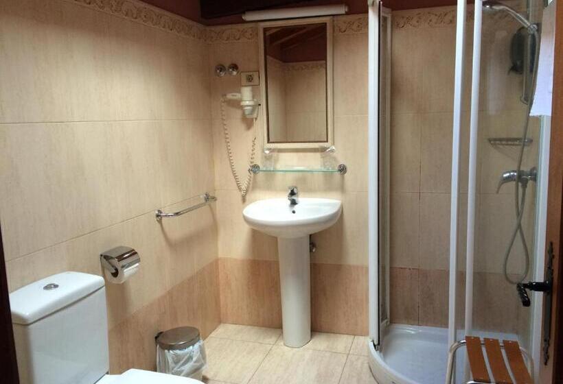 בית מלון כפרי Konbenio