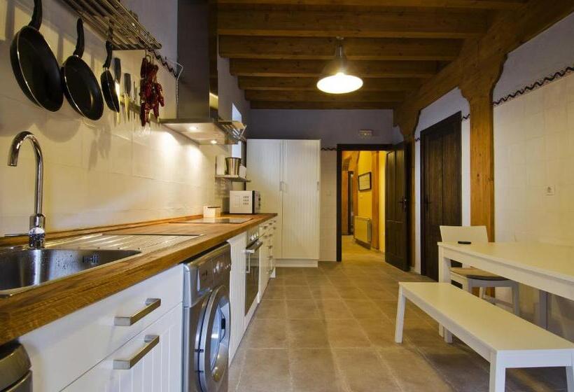 בית מלון כפרי La Casona De La Mesta