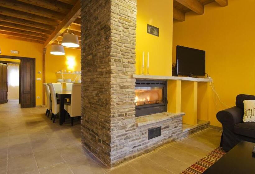 בית מלון כפרי La Casona De La Mesta