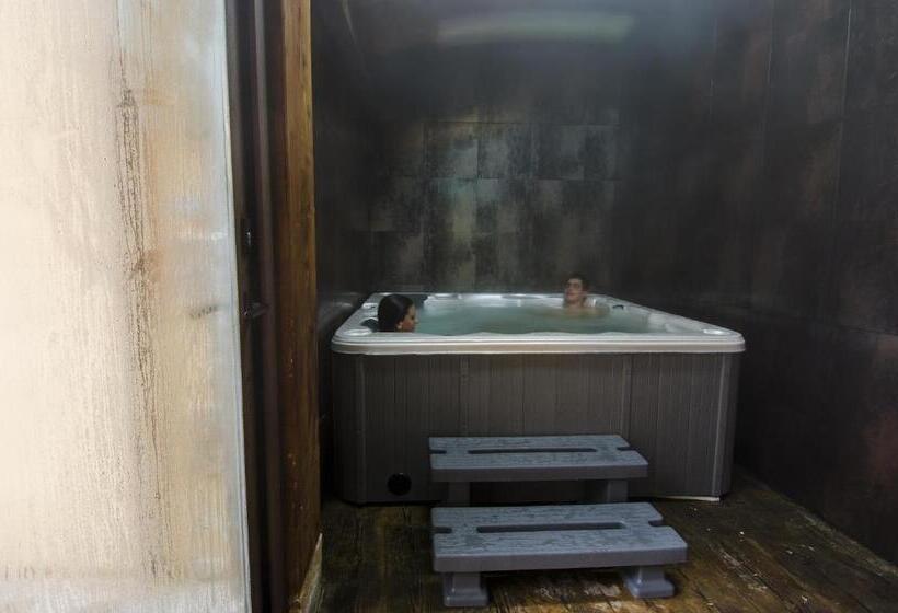 בית מלון כפרי La Casona De La Mesta