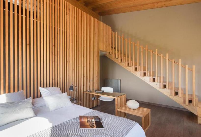 Отель Les Planes Del Grau