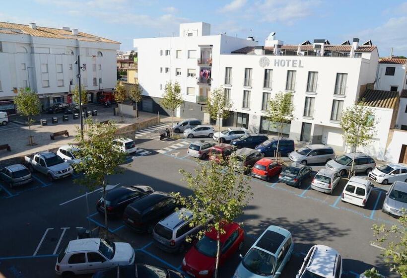 هتل L'escala Centre