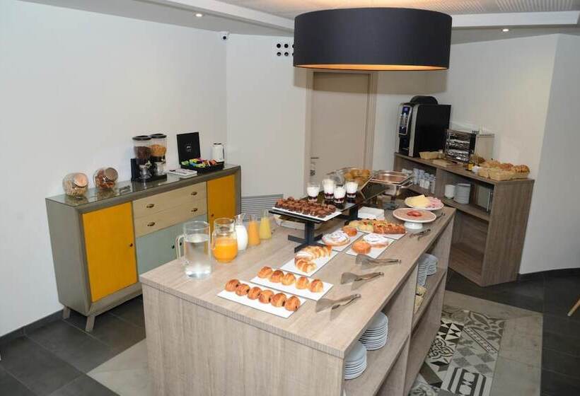 هتل L'escala Centre