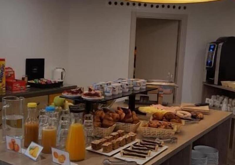 هتل L'escala Centre