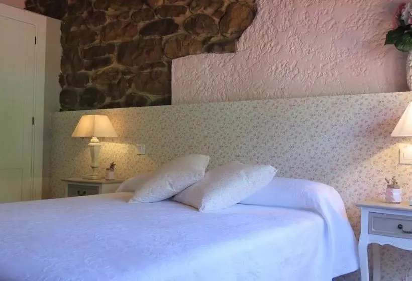 ホテル Posada Rural La Flor Del Nogal