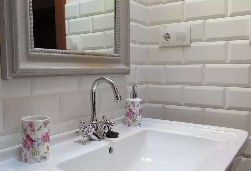 ホテル Posada Rural La Flor Del Nogal