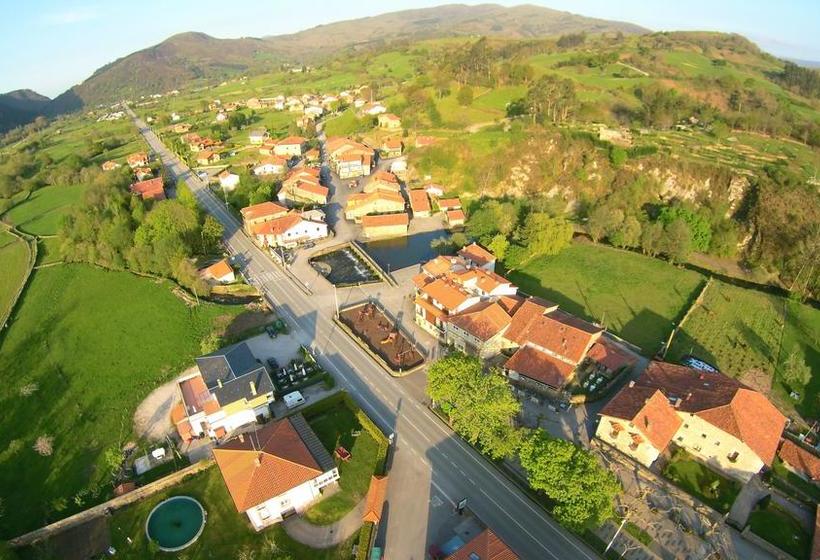 호텔 Posada Rural La Flor Del Nogal