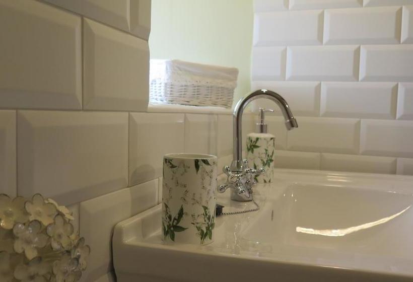 فندق Posada Rural La Flor Del Nogal