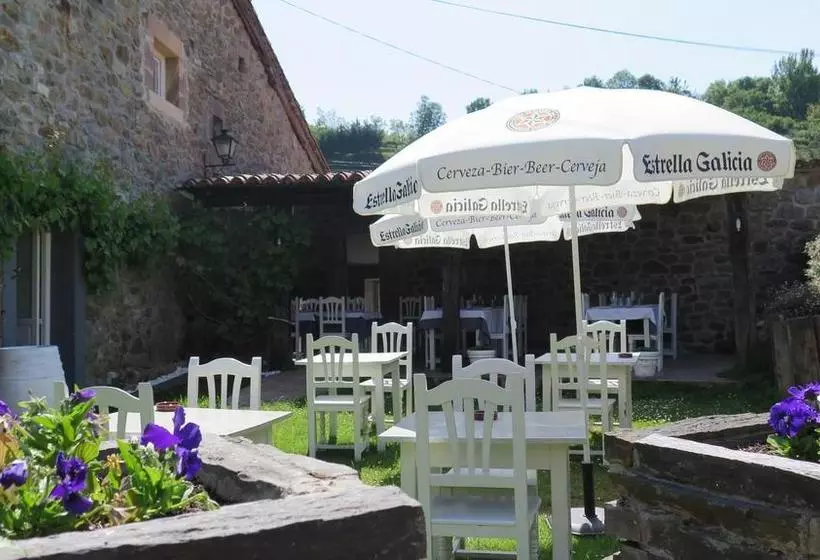 ホテル Posada Rural La Flor Del Nogal