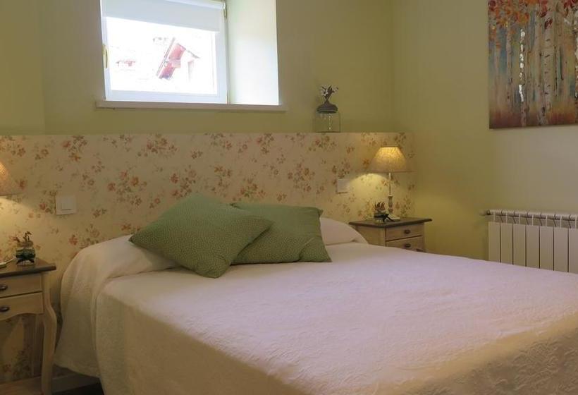 فندق Posada Rural La Flor Del Nogal