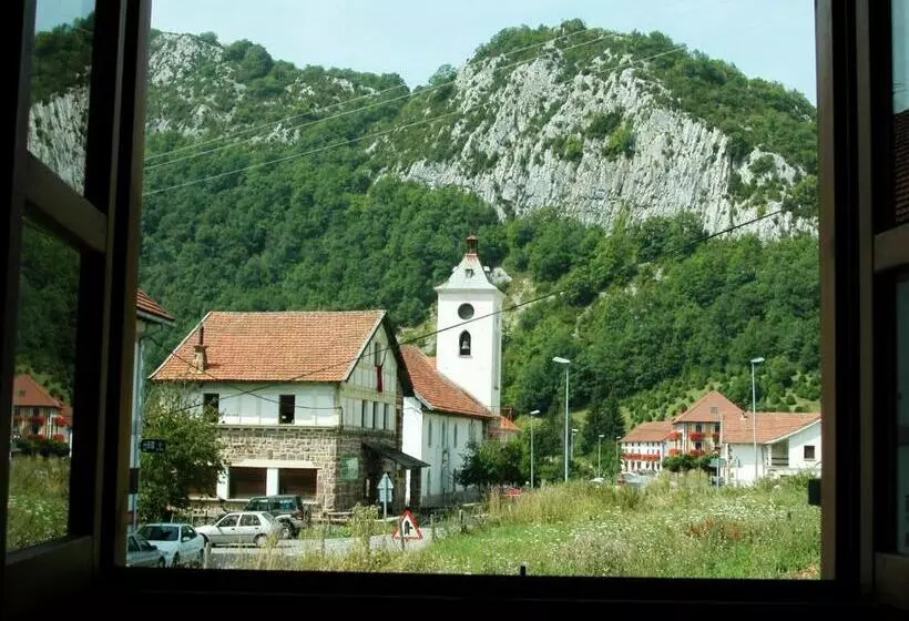 هتل Rural Aribe Irati