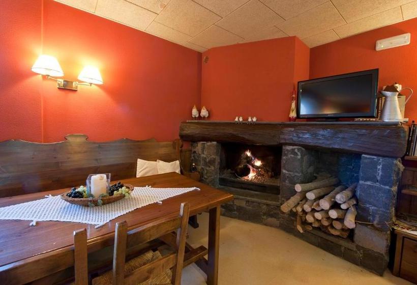 Hotel Rural Can Blanc