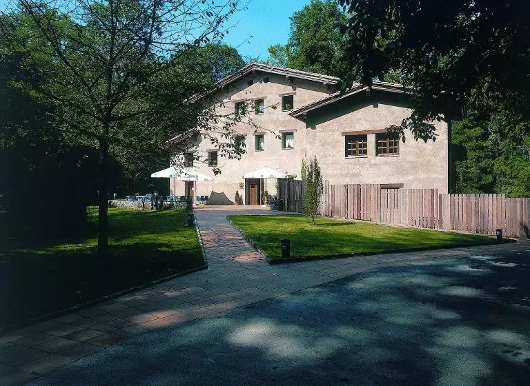 Hotel Rural Can Blanc